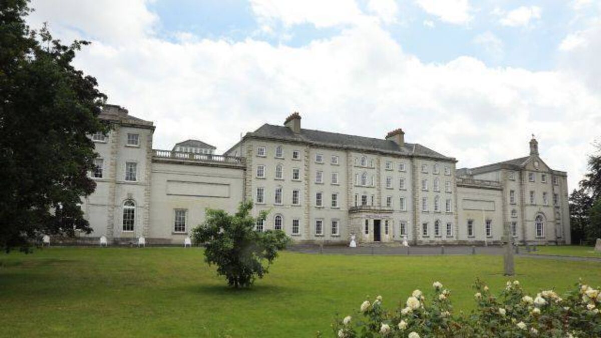 Public meeting tonight in support of Carlow College staff