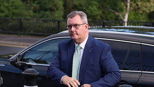 Witness describes 'chaos' following stabbing of children on Parnell Square Witness describes 'chaos' following stabbing of children on Parnell Square