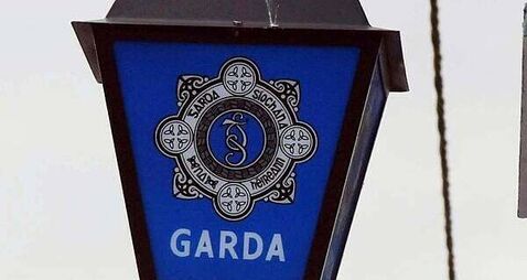 Gardaí investigating suspected arson attack to house in Co Longford Gardaí investigating suspected arson attack to house in Co Longford