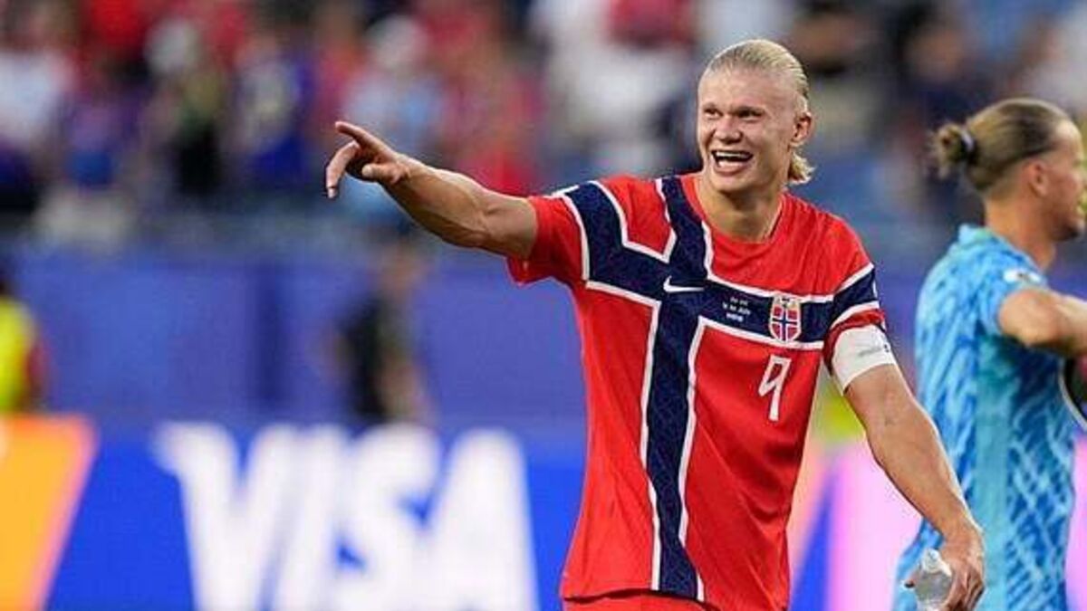 Erling Haaland scores two as Norway start World Cup campaign with win over Iraq