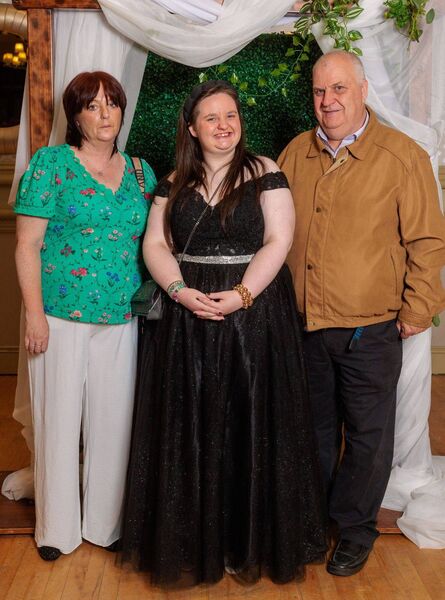 Amber Leigh Fox with her parents, Jo and Paul Amber Leigh Fox with her parents, Jo and Paul