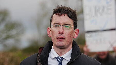 High Court will consider releasing Enoch Burke despite refusal to purge contempt