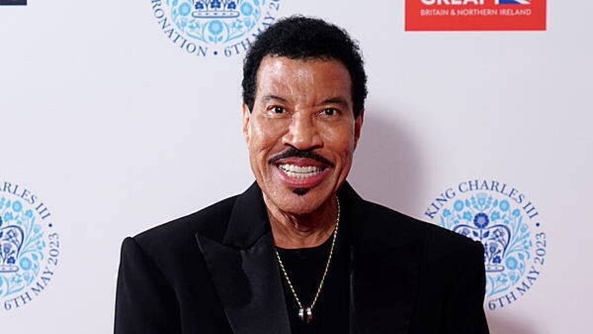 Lionel Richie postpones shows on ‘doctors’ advice’ after being taken to hospital