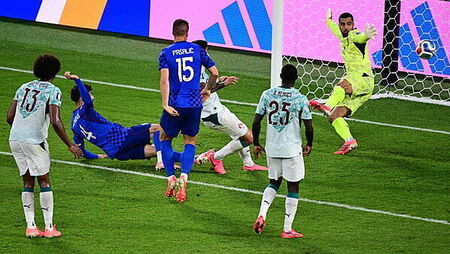Fifa says ‘heartbeat graphic’ from data inside ball got Croatia VAR call correct