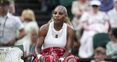 Serena Williams pulls out of Wimbledon doubles due to knee injury