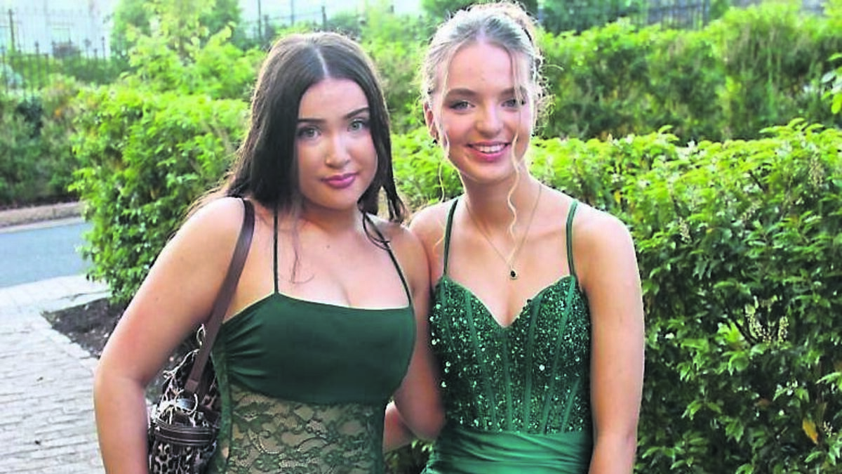 Coláiste Lorcáin TY students celebrate graduation in style