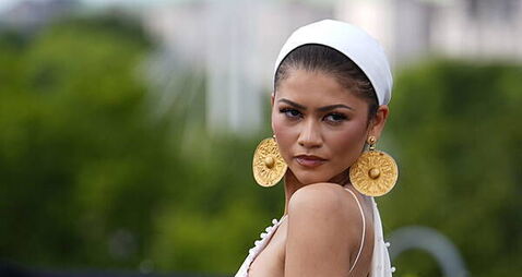 Zendaya embraces Grecian theme for The Odyssey photocall