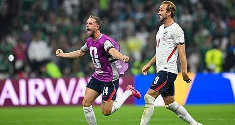 England's Henderson to miss rest of World Cup with arm injury