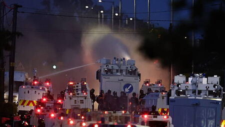 Police use of water cannon and baton rounds during NI riots ‘proportionate’