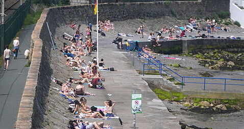New high temperature warning issued for 10 counties in Ireland