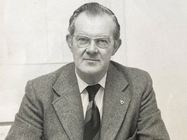 Pat O'Mahony, principal of Carlow Vocational School, 1951-1978 Pat O'Mahony, principal of Carlow Vocational School, 1951-1978