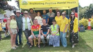 <p>Carlow Mental Health Association Association and members of the local community in Bagenalstown promoting positive mental health </p>