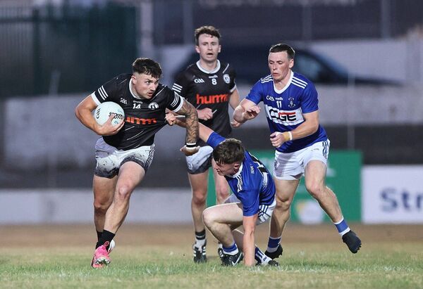 Fenagh's Padraig Hynes breaks out ahead of the Old Leighlin defence. All Photos: Pat Ahern. Fenagh's Padraig Hynes breaks out ahead of the Old Leighlin defence. All Photos: Pat Ahern.
