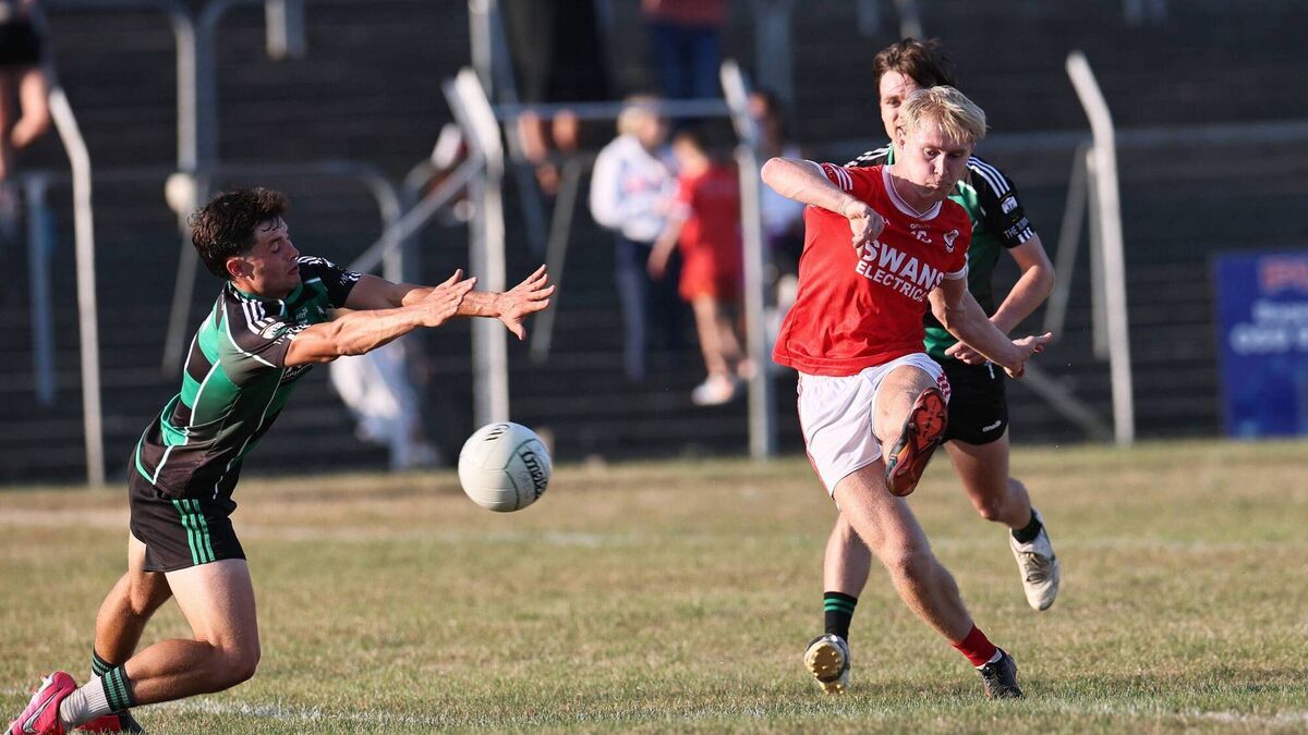 Éire Óg get the better of Bagenalstown Gaels in stormy Senior Championship opener