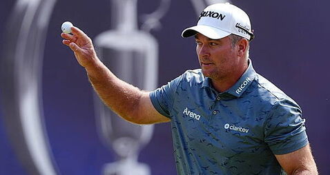 Ryan Fox becomes latest man to equal major record but Sam Burns takes Open lead