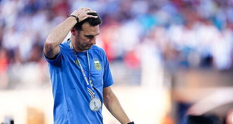 Lionel Scaloni says Lionel Messi ‘best player ever’ after World Cup final loss