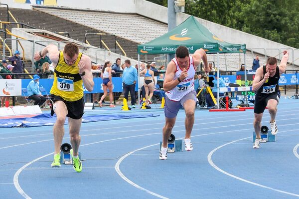 Adam Murphy (Tinryland) 5th in the 200m final.