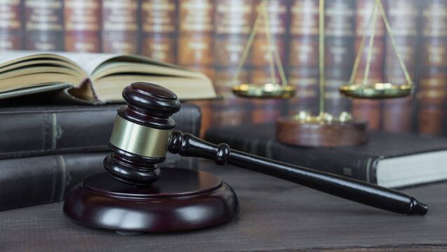 <p>The system for paying free legal aid to solicitors must be updated </p>