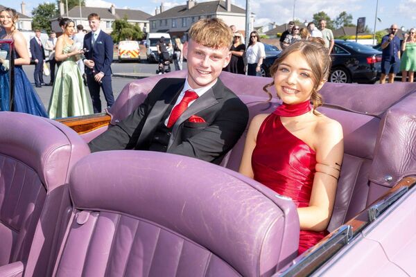 Heidi Caesar Nic Chuidithe and Jacob Curran arrive in style! Heidi Caesar Nic Chuidithe and Jacob Curran arrive in style!