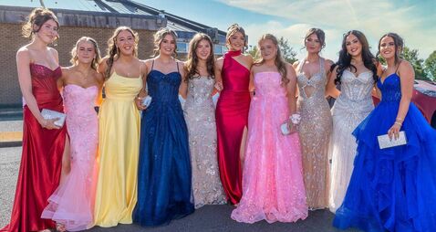 Style and smiles as Gaelcholáiste Cheatharlach and St Mary’s Academy CBS Carlow celebrate debs