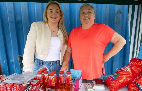 Jade Reilly and Susie Cloake selling refreshments at the event Jade Reilly and Susie Cloake selling refreshments at the event