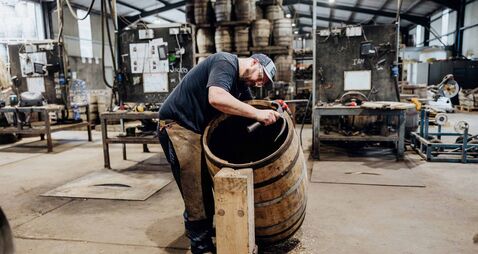 Local coopers turn 1,000-year-old Irish oak tree into rare whiskey casks