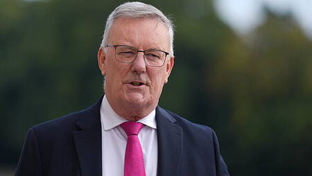 Nesbitt ‘regrets’ resigning as health minister amid row with UUP leader