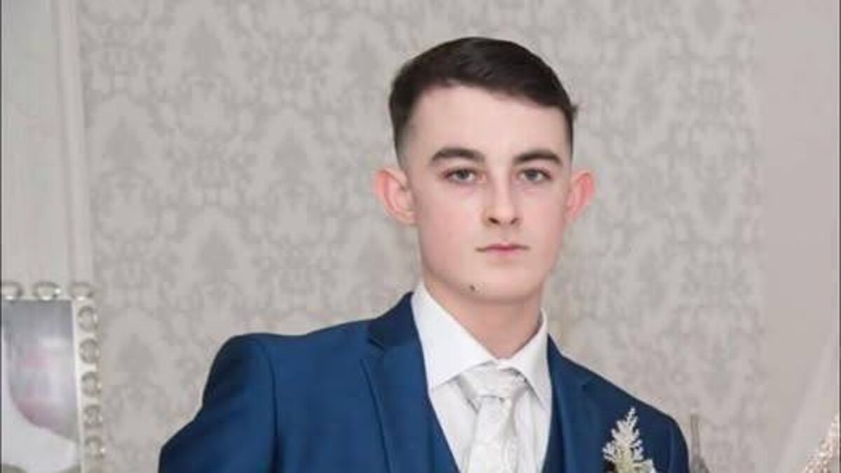 Funeral arrangements released for teenager killed in M9 crash, as Gardaí appeal for families' privacy to be respected
