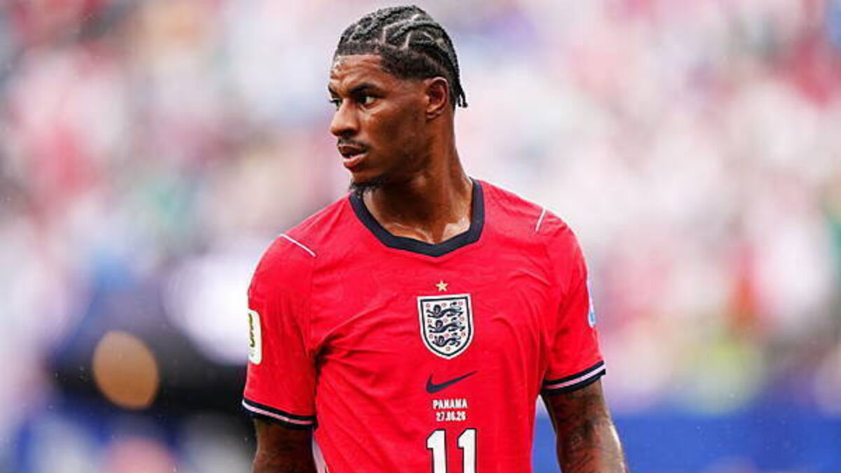 Marcus Rashford thanks Jamie Carragher for shutting down Gary Neville question