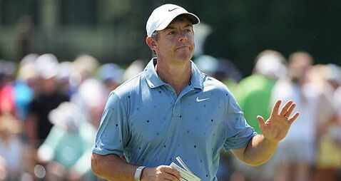 Rory McIlroy heads back to range after slipping off the pace at BMW Championship