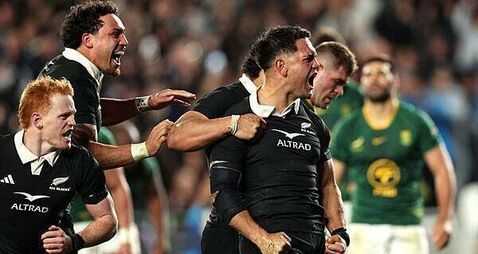 New Zealand forced into late change for first test against Springboks