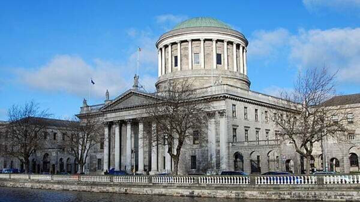 Judge likens solicitors’ legal aid action to firemen standing by during blaze