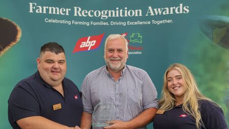 Graham wins award for his Kilbride farm as one of leading beef suppliers 