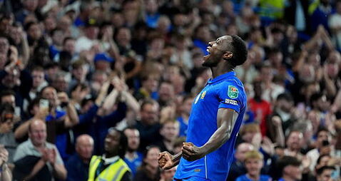 Danny Welbeck opens goalscoring account as Chelsea see off Luton in Carabao Cup