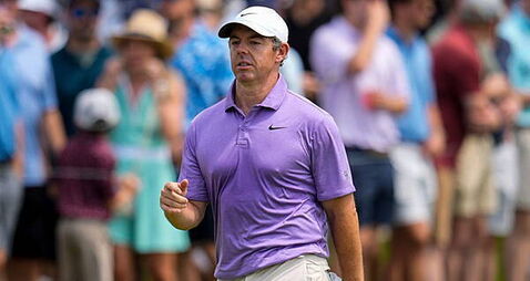 Rory McIlroy back in the hunt as Viktor Hovland leads way at Tour Championship