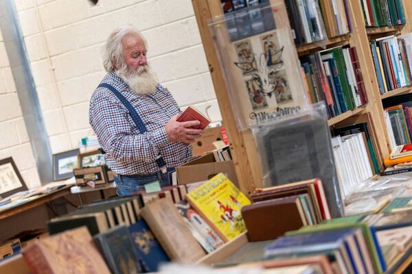 Christy Doyle searches through the books on offer in one of the many pop up shops Christy Doyle searches through the books on offer in one of the many pop up shops