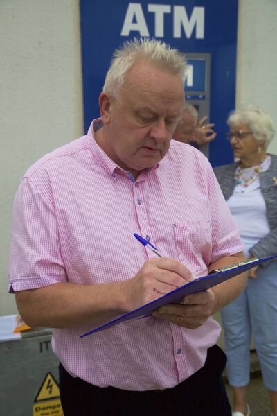 Cllr Jim Jean expressing his support for the striking staff members of Tullow Credit Union. Photo: FSU. Cllr Jim Jean expressing his support for the striking staff members of Tullow Credit Union. Photo: FSU.
