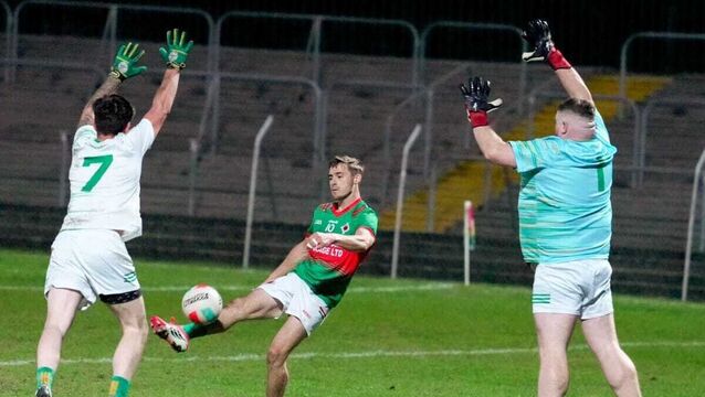 Second half goals help Clonmore save Intermediate status