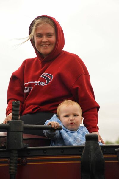 Morgan Hargreaves with little Oliver Morgan Hargreaves with little Oliver