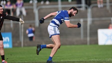 Tinryland finish strongly to clinch IFC final spot