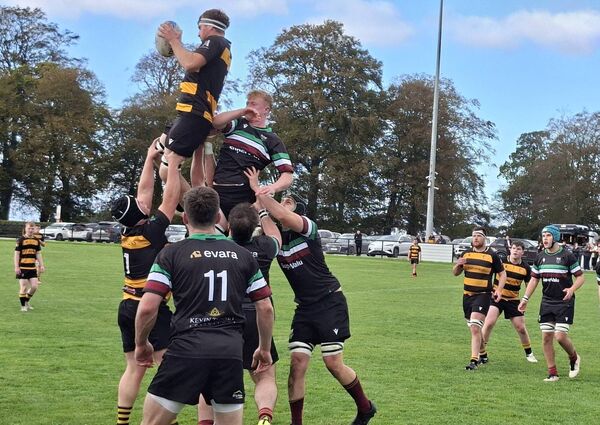 Rhys Edghill wins the lineout for Carlow. Rhys Edghill wins the lineout for Carlow.