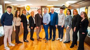 <p>Bramleys Jewellers family and staff</p> <p>Bramleys Jewellers family and staff</p>